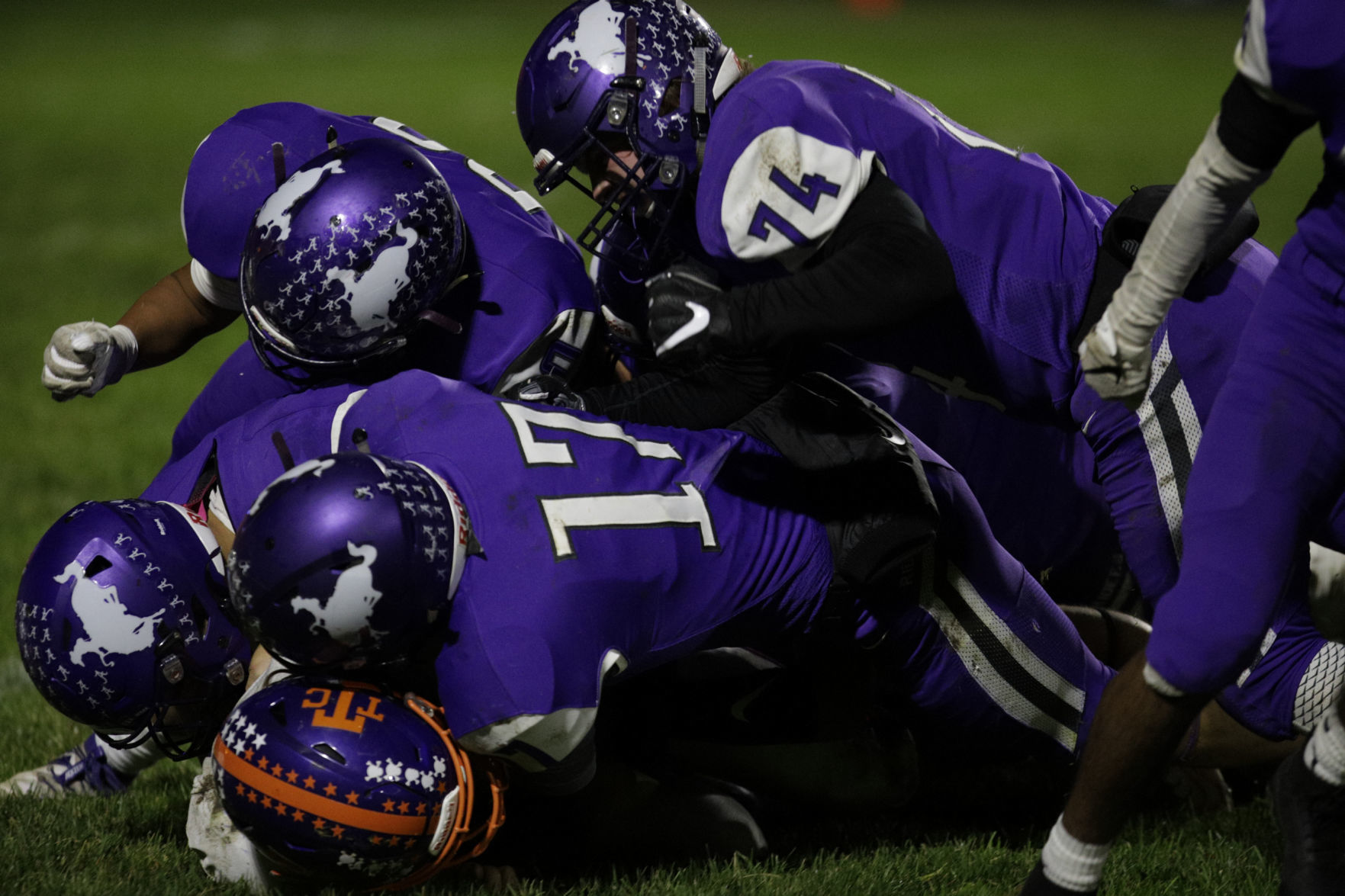 GALLERY-Arcola-v-tricounty-11-101219.JPG
